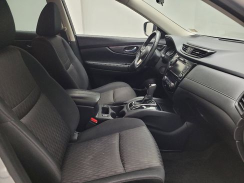 Used 2019 Nissan Rogue SV AWD/4WD image 21