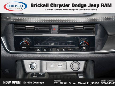 Used 2023 Nissan Rogue SV FWD image 22
