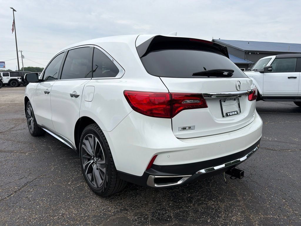 Used 2020 Acura MDX w/ Technology Package AWD/4WD image 4