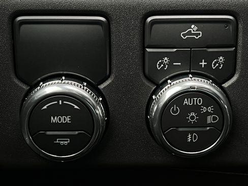 New 2026 GMC Sierra 1500 Elevation image 15