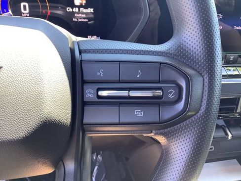 Used 2026 Chevrolet Colorado W/T w/ Advanced Trailering Package RWD image 12