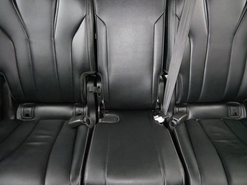 Used 2023 Acura MDX SH-AWD w/ Technology Package image 13