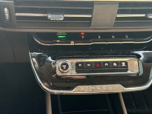 Used 2023 Lincoln Corsair FWD image 19