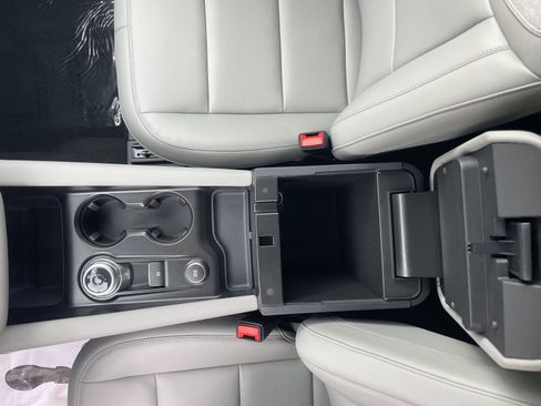 New 2026 Ford Explorer Active w/ Active Comfort Package AWD/4WD image 20