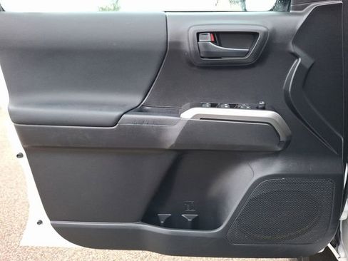 Used 2023 Toyota Tacoma SR5 image 15