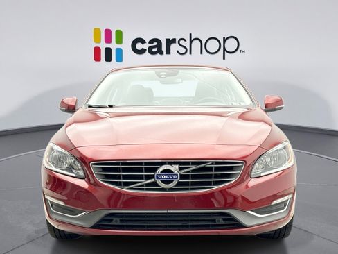 Used 2017 Volvo S60 T5 Inscription image 8