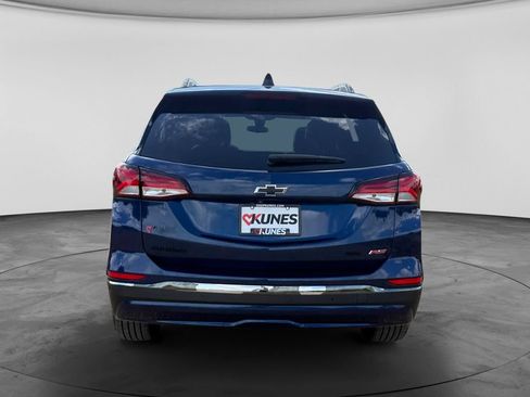 Used 2022 Chevrolet Equinox RS w/ Infotainment Package AWD/4WD image 8