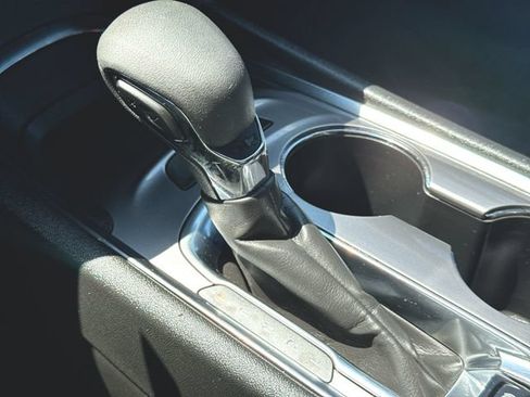 Used 2024 Chevrolet Malibu LT FWD image 15