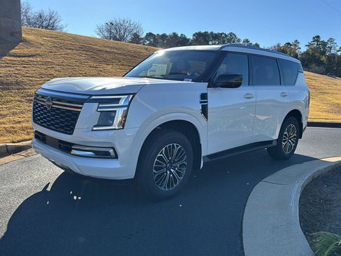 New 2026 Nissan Armada SL w/ Captain's Chari Seat Package image 1