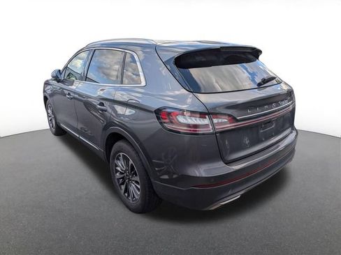 Used 2023 Lincoln Nautilus AWD w/ Premium Package image 3