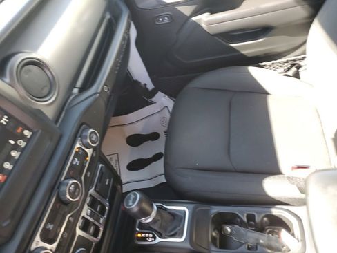 Used 2021 Jeep Wrangler Unlimited Sport image 22