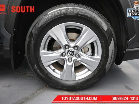 Used 2022 Toyota RAV4 XLE w/ Convenience Package AWD/4WD image 32