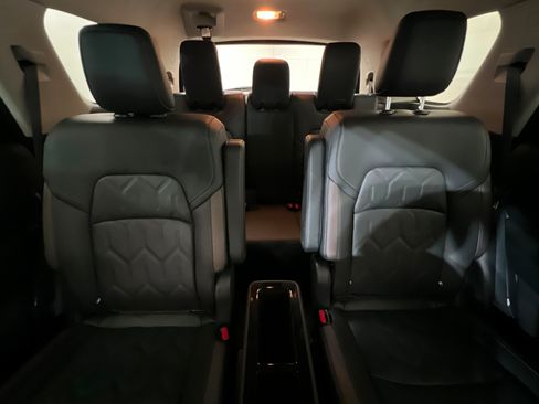 New 2026 Nissan Pathfinder Platinum AWD/4WD image 26