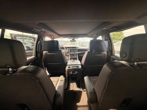 Used 2021 GMC Yukon Denali w/ Denali Ultimate Package AWD/4WD image 50