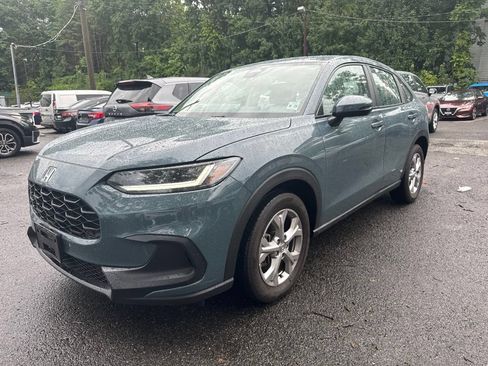 Used 2024 Honda HR-V LX image 2