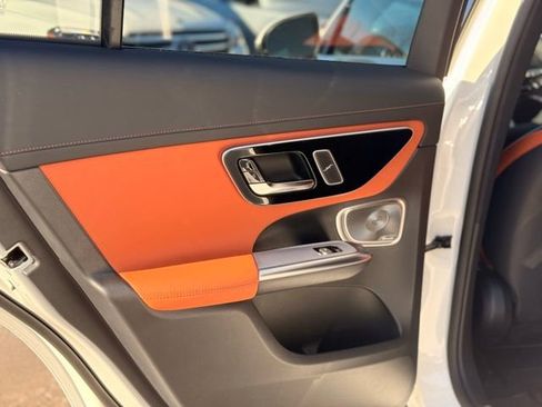 New 2026 Mercedes-Benz GLC 300 4MATIC image 25