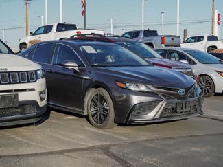 Used 2021 Toyota Camry SE w/ Audio Upgrade Package video 2