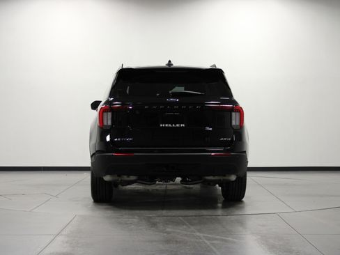 New 2026 Ford Explorer Active image 5