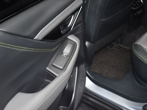 Used 2020 Subaru Outback Onyx Edition XT image 12