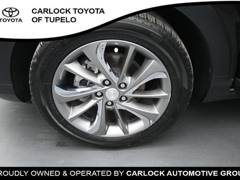 Used 2023 Buick Encore GX Essence w/ Experience Buick Package FWD image 37