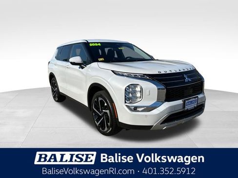 Used 2024 Mitsubishi Outlander SE AWD/4WD image 1
