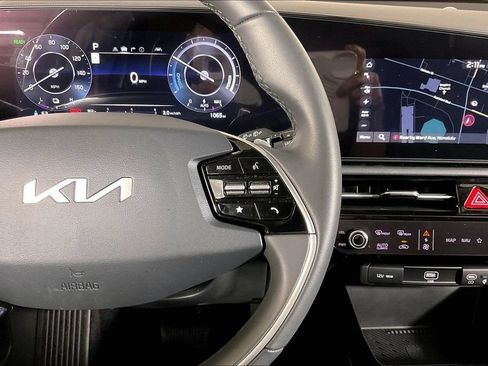 Used 2025 Kia Niro Wind FWD image 19