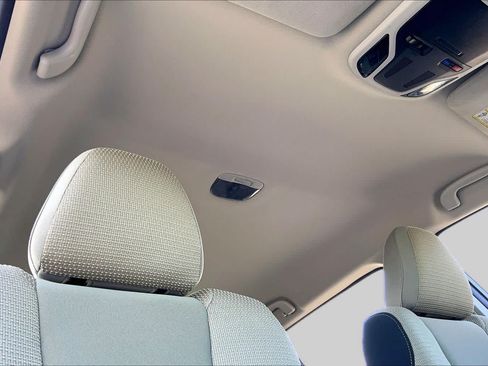 Used 2021 Subaru Outback Premium AWD/4WD image 14
