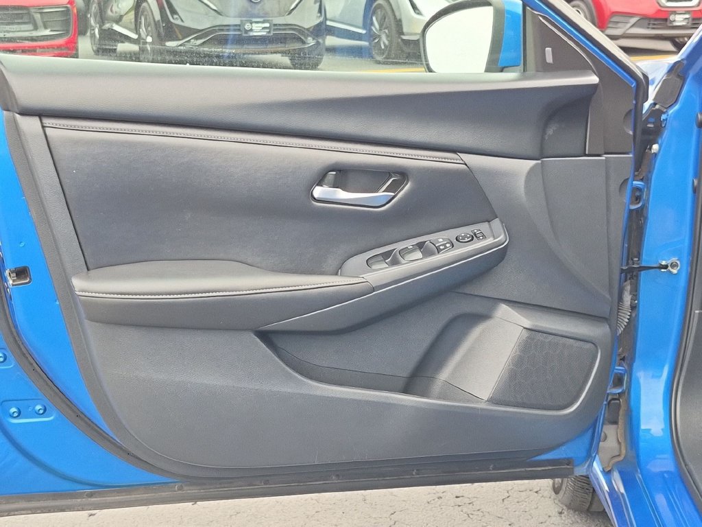 Used 2024 Nissan Sentra SV FWD image 12