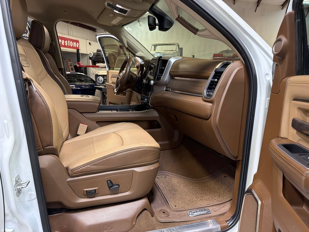 Used 2022 RAM 2500 Limited AWD/4WD image 37
