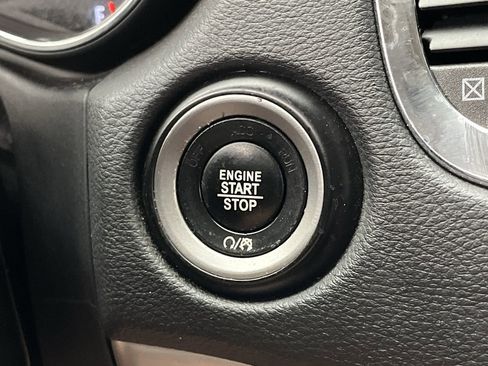 Used 2018 Dodge Durango SXT w/ Quick Order Package 2BB image 19