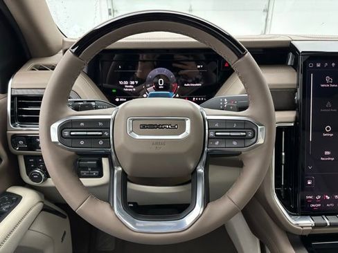 New 2026 GMC Yukon Denali w/ Denali Reserve Package image 24
