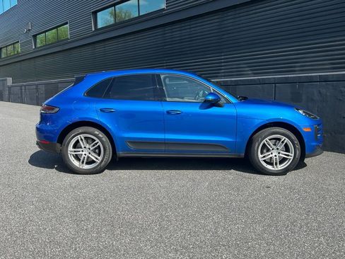 Certified 2019 Porsche Macan image 11
