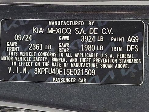 Used 2025 Kia K4 EX FWD image 33