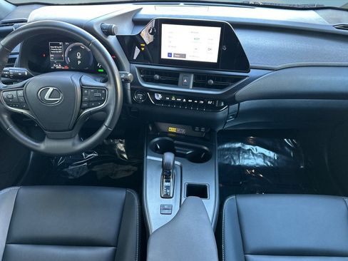 Certified 2025 Lexus UX 300h FWD image 16