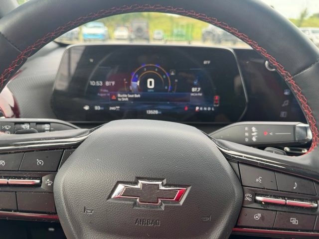 Used 2025 Chevrolet Equinox RS AWD/4WD image 26