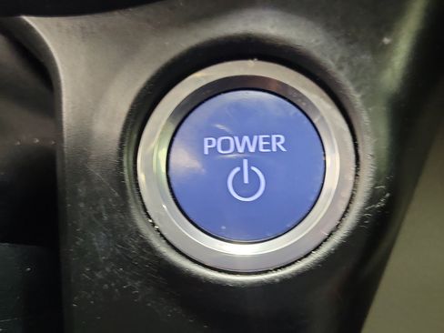 Used 2022 Toyota Sienna LE FWD image 32