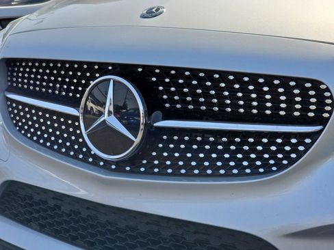 Used 2019 Mercedes-Benz C 300 Sedan image 44