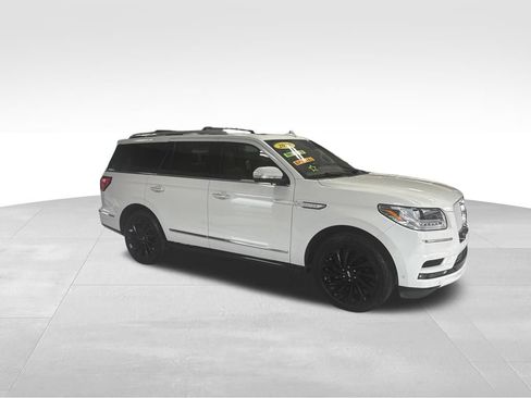 Used 2020 Lincoln Navigator Reserve w/ Equipment Group 208A Reserve AWD/4WD image 7