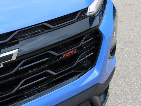 New 2026 Chevrolet Equinox RS w/ Convenience Package III FWD image 9