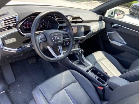 Used 2023 Audi Q3 2.0T Premium w/ Black Optic Package AWD/4WD image 24