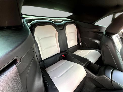 Used 2019 Chevrolet Camaro SS RWD image 22