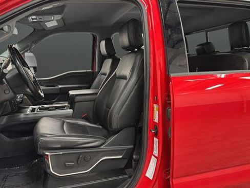 Used 2023 Ford F250 Lariat w/ Sport Appearance Package AWD/4WD image 9