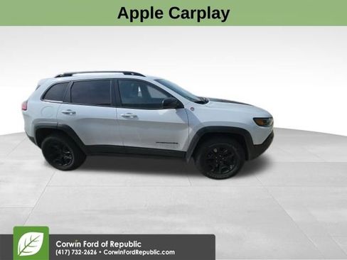 Used 2022 Jeep Cherokee Trailhawk w/ Trailer Tow Group image 4