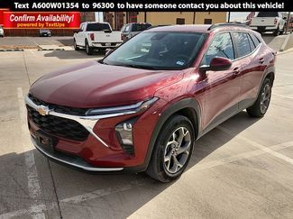 Used 2025 Chevrolet Trax LT video 1