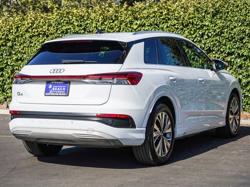 Used 2023 Audi Q4 e-tron Premium Plus w/ Premium Plus RWD image 6