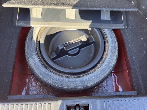 Used 2007 Hyundai Tiburon image 24