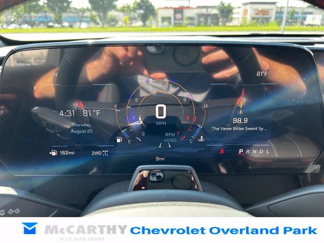 New 2027 Chevrolet Traverse RS w/ LPO, Floor Liner Package AWD/4WD image 11