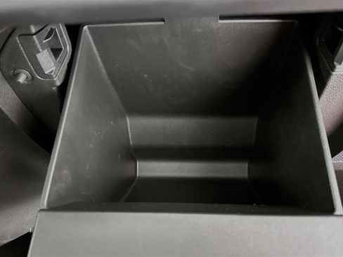 Used 2025 Jeep Wrangler Sahara w/ Safety Group image 31