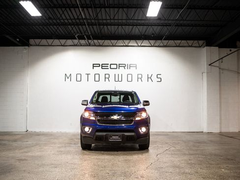 Used 2016 Chevrolet Colorado LT w/ Luxury Package, Chrome image 2