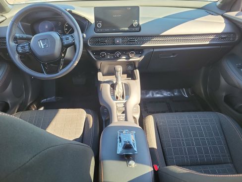Used 2024 Honda HR-V Sport image 17